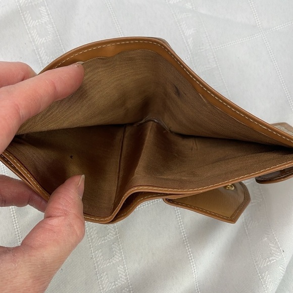 Celine Macadam Compact Wallet Beige Blason Leather Bifold Triomphe Snap - Picture 14 of 17